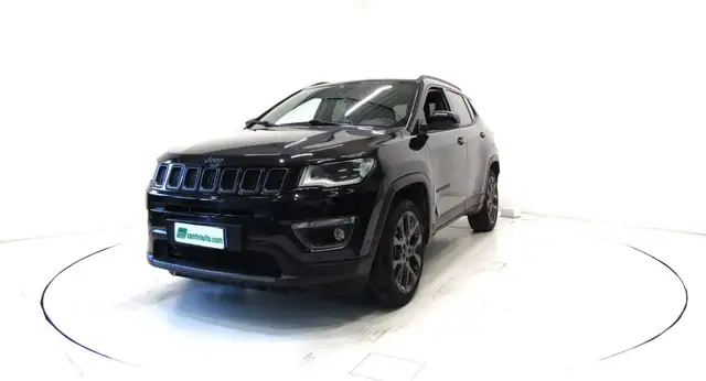 Jeep Compass view 3