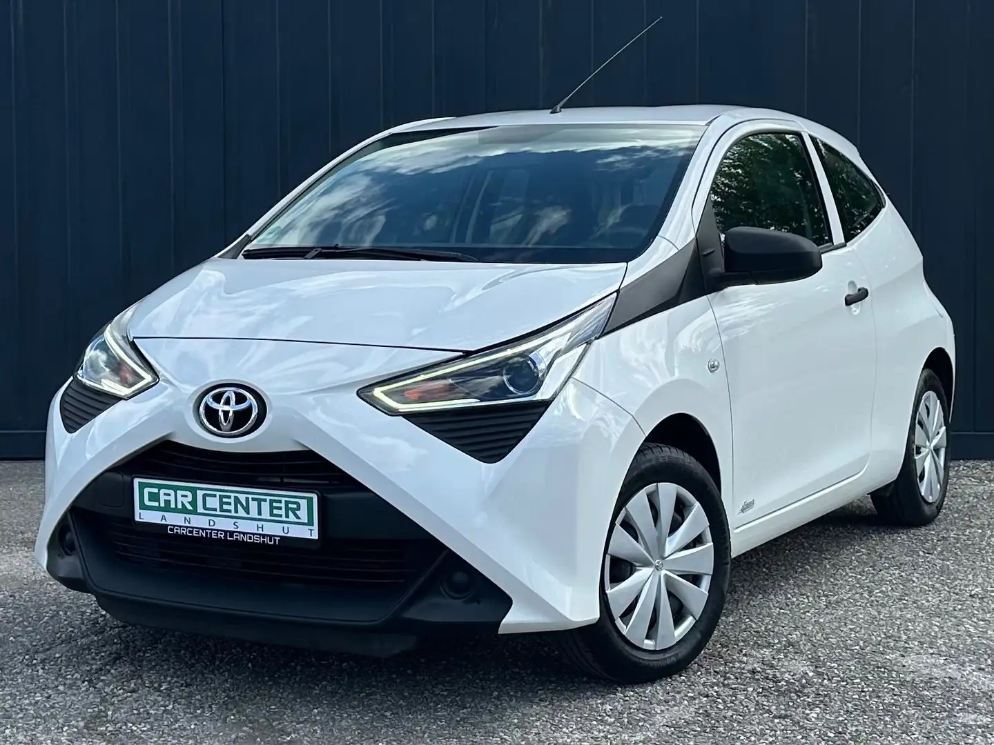 Toyota AYGO X XENON,LED,KLIMA,TÜV,8-FACH Weiß - 1