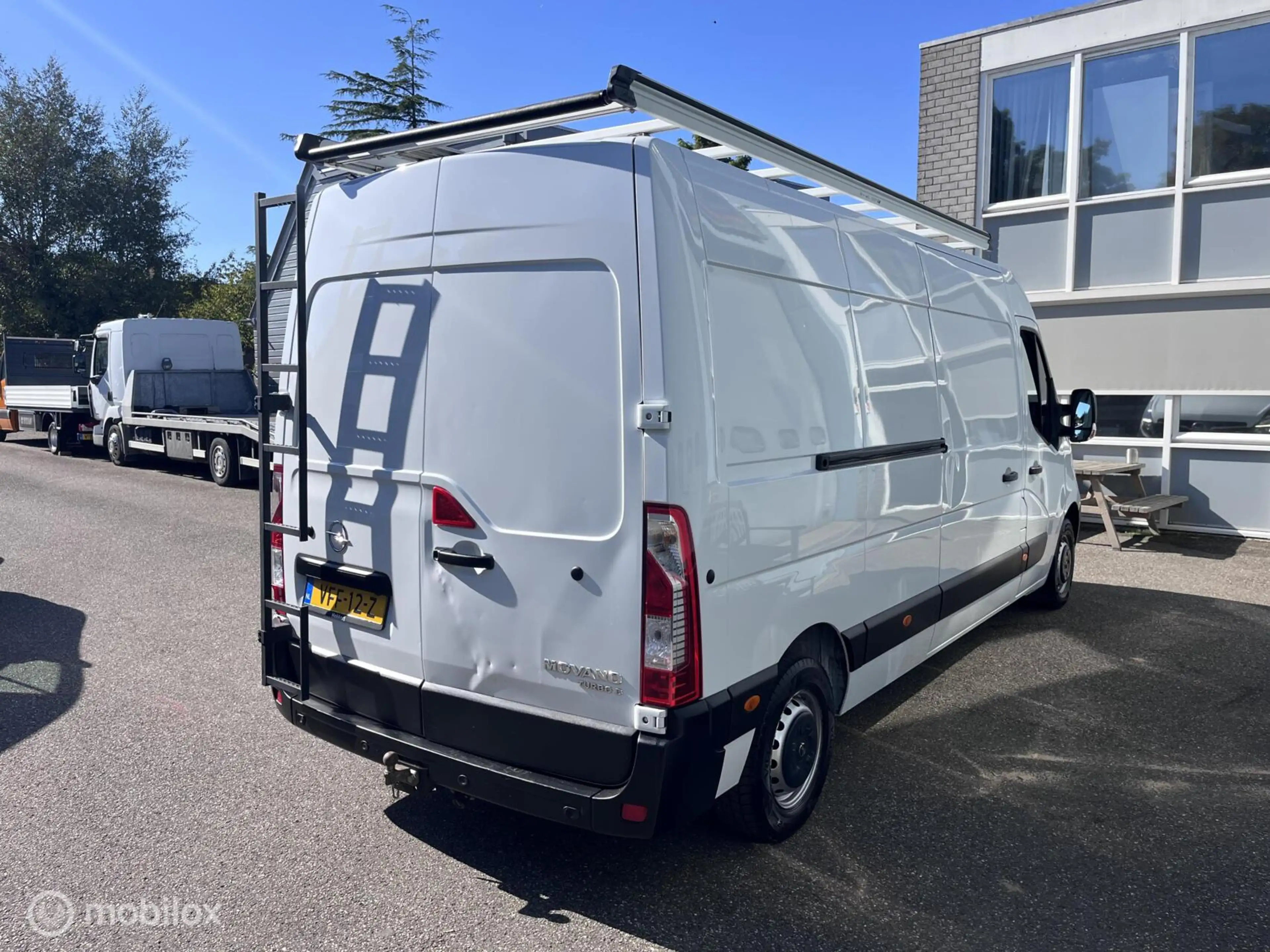 Opel Movano 2.3 Turbo Lengte 3 Imperiaal Trekhaak 3 zitplaatse — photo 4