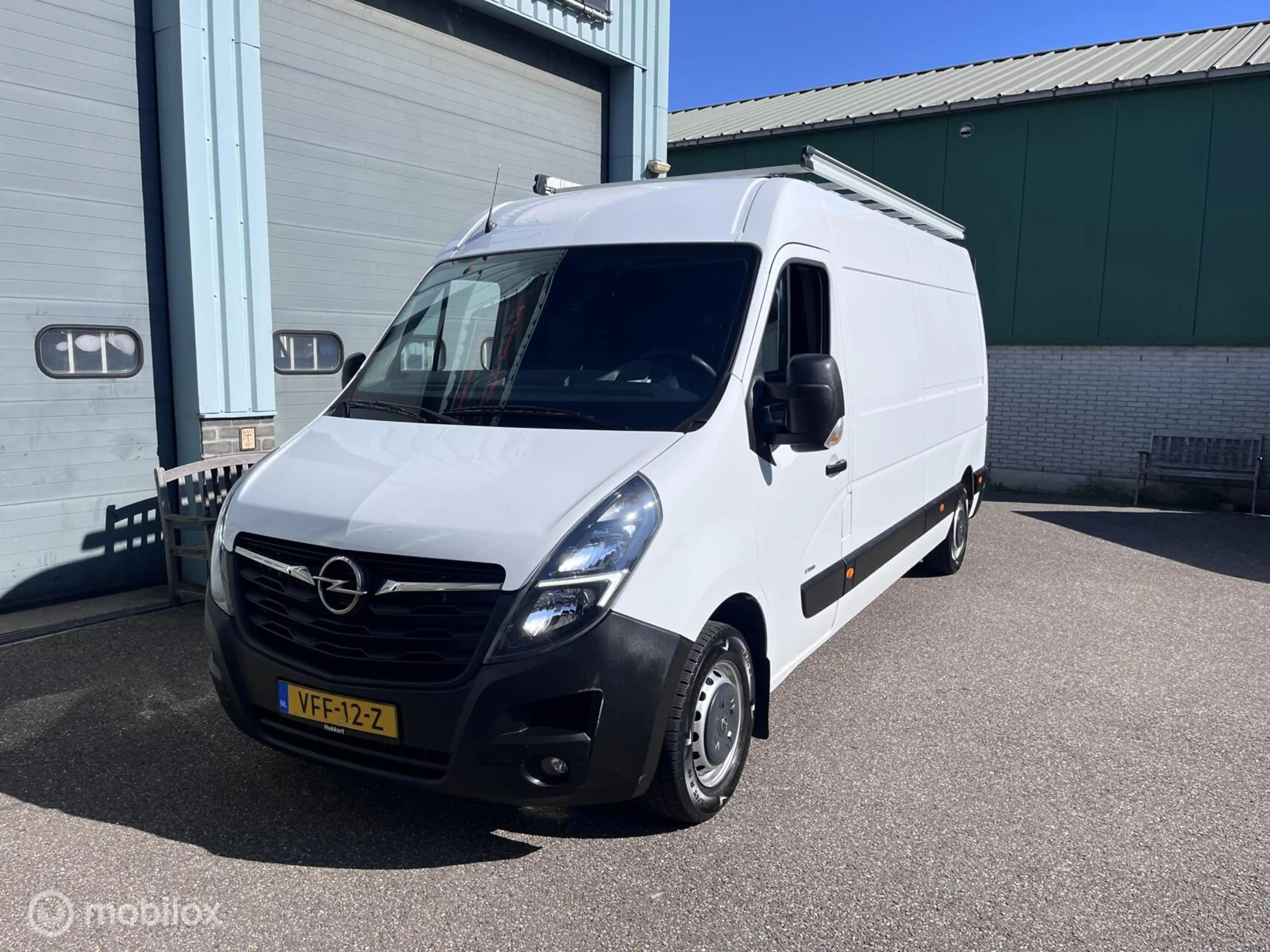 Opel Movano 2.3 Turbo Lengte 3 Imperiaal Trekhaak 3 zitplaatse — photo 2