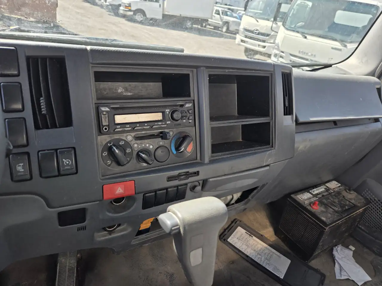 Isuzu NPR fotografie Isuzu NPR