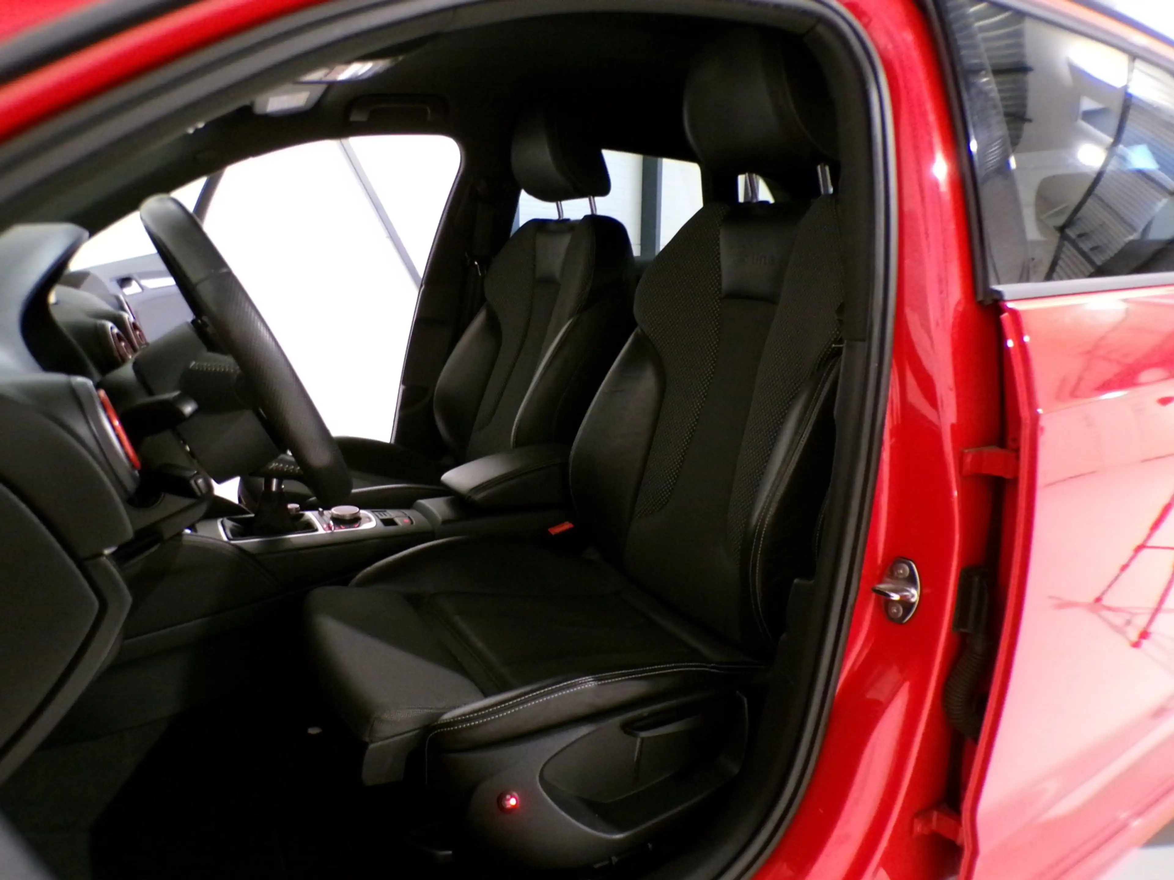 Audi A3 Sportback 1.4 TFSI S-Line "Origineel NL!" Stoelver — photo 17