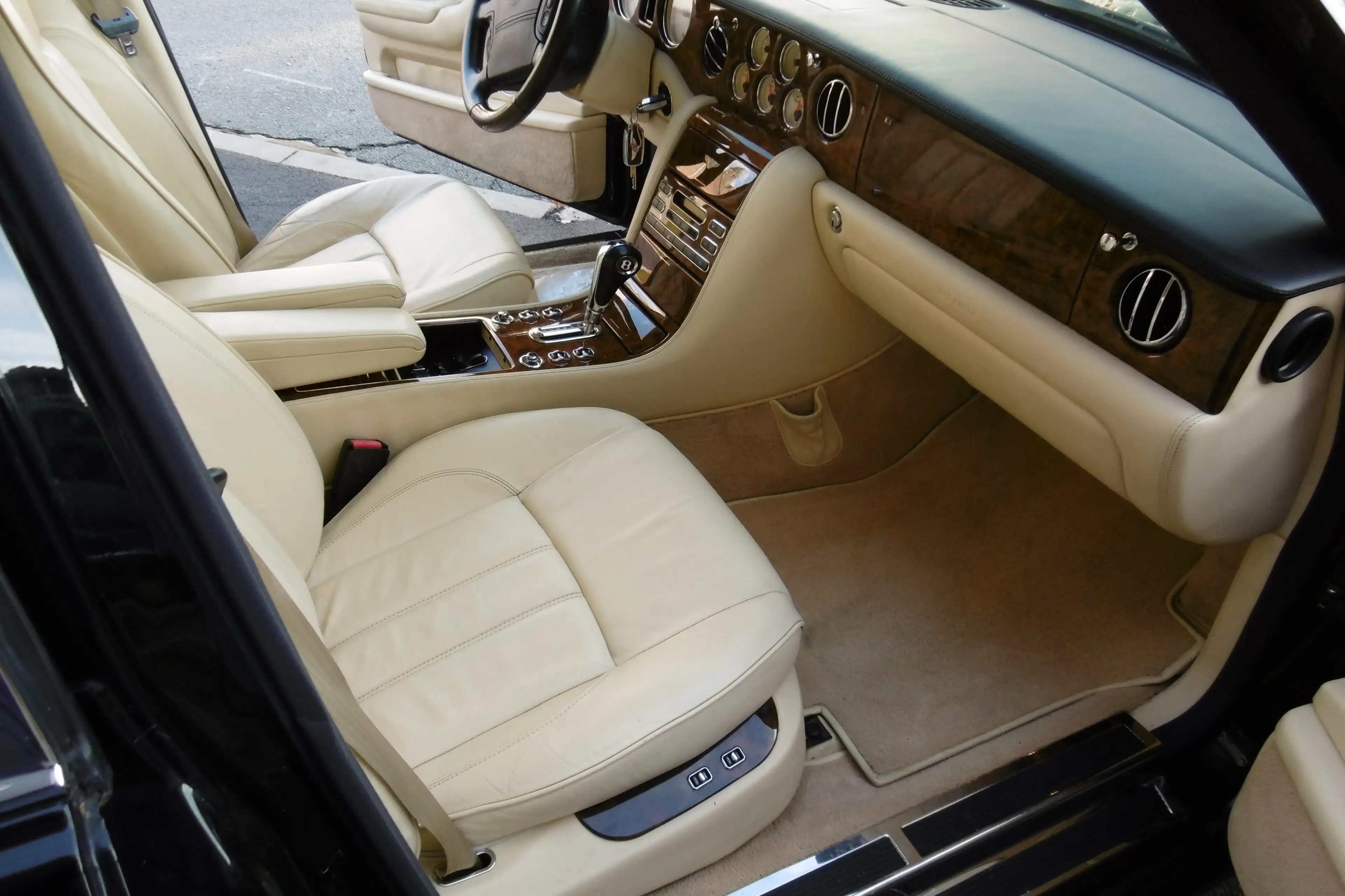 Bentley Arnage Arnage RL 6.75 Turbo V8 phase II — photo 10