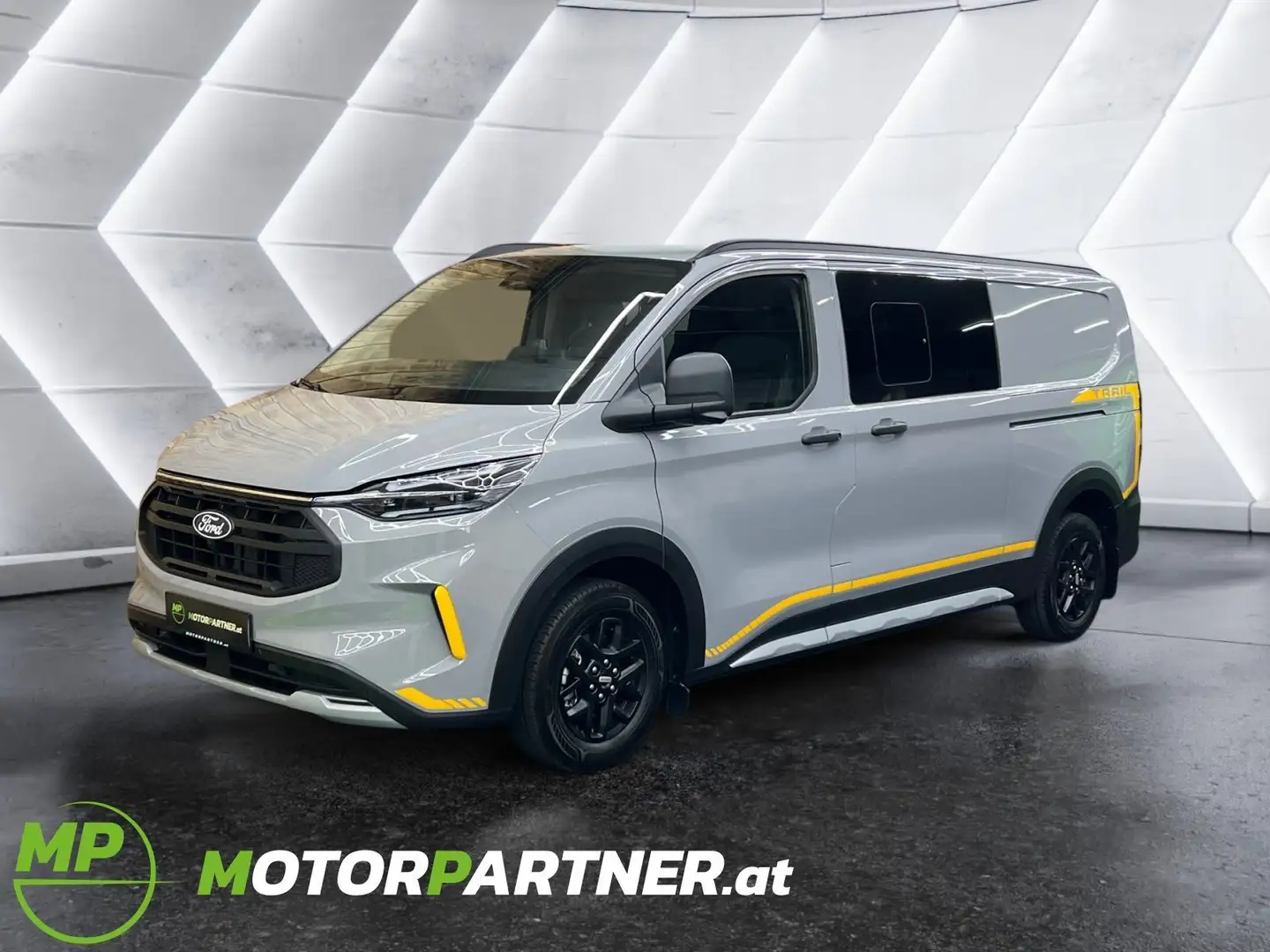 Ford Transit Custom DoKa L2 ALLRAD **TRAIL** Matrix-LED Grau - 1