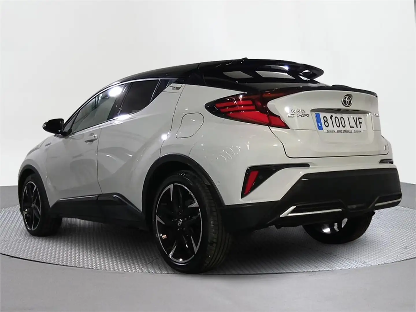 Toyota C-HR 180H GR Sport - 2