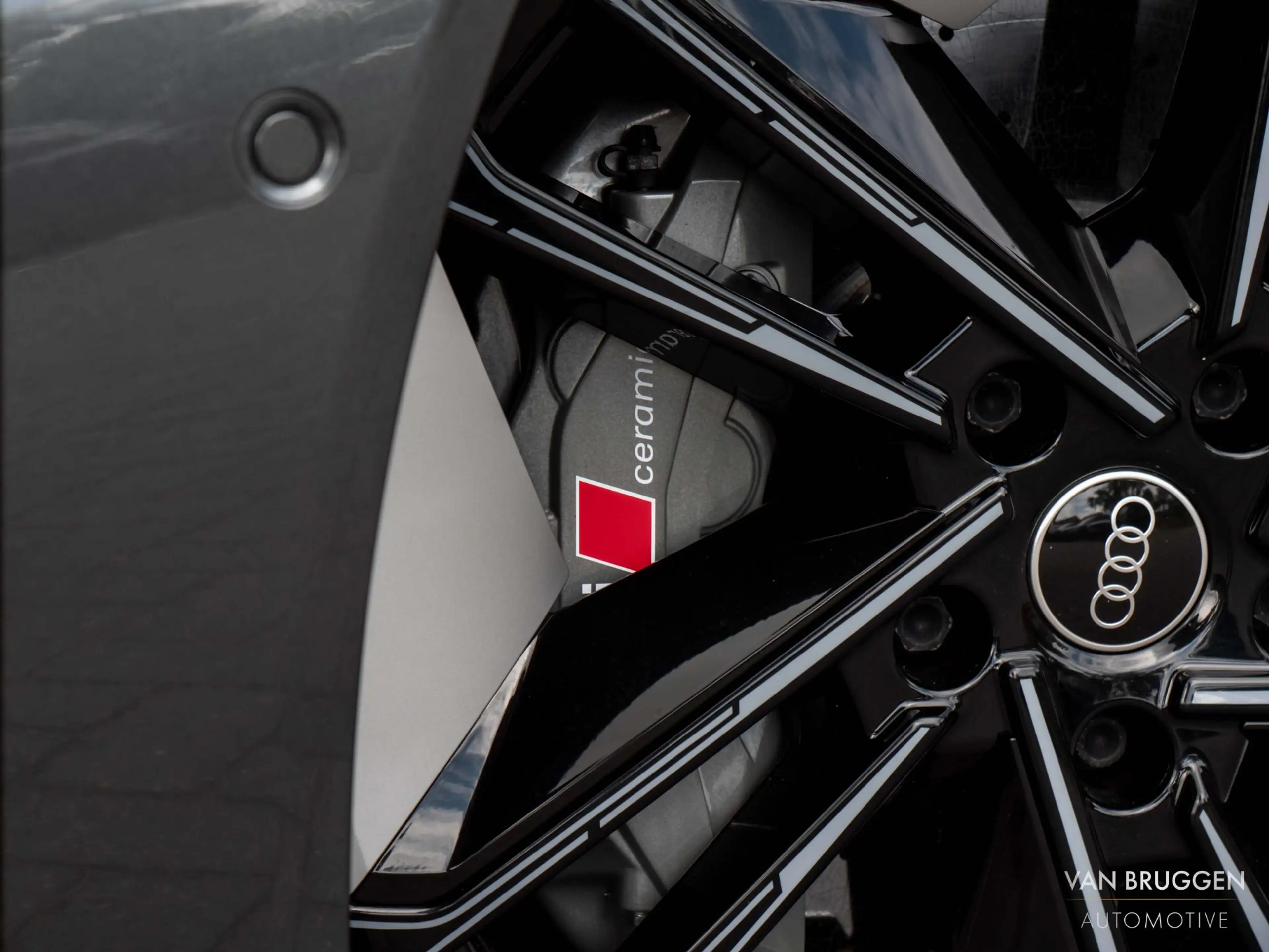 Audi RS e-tron GT 93kwh Carbon Keramisch BTW Exclusive Alcantara Mas — photo 2