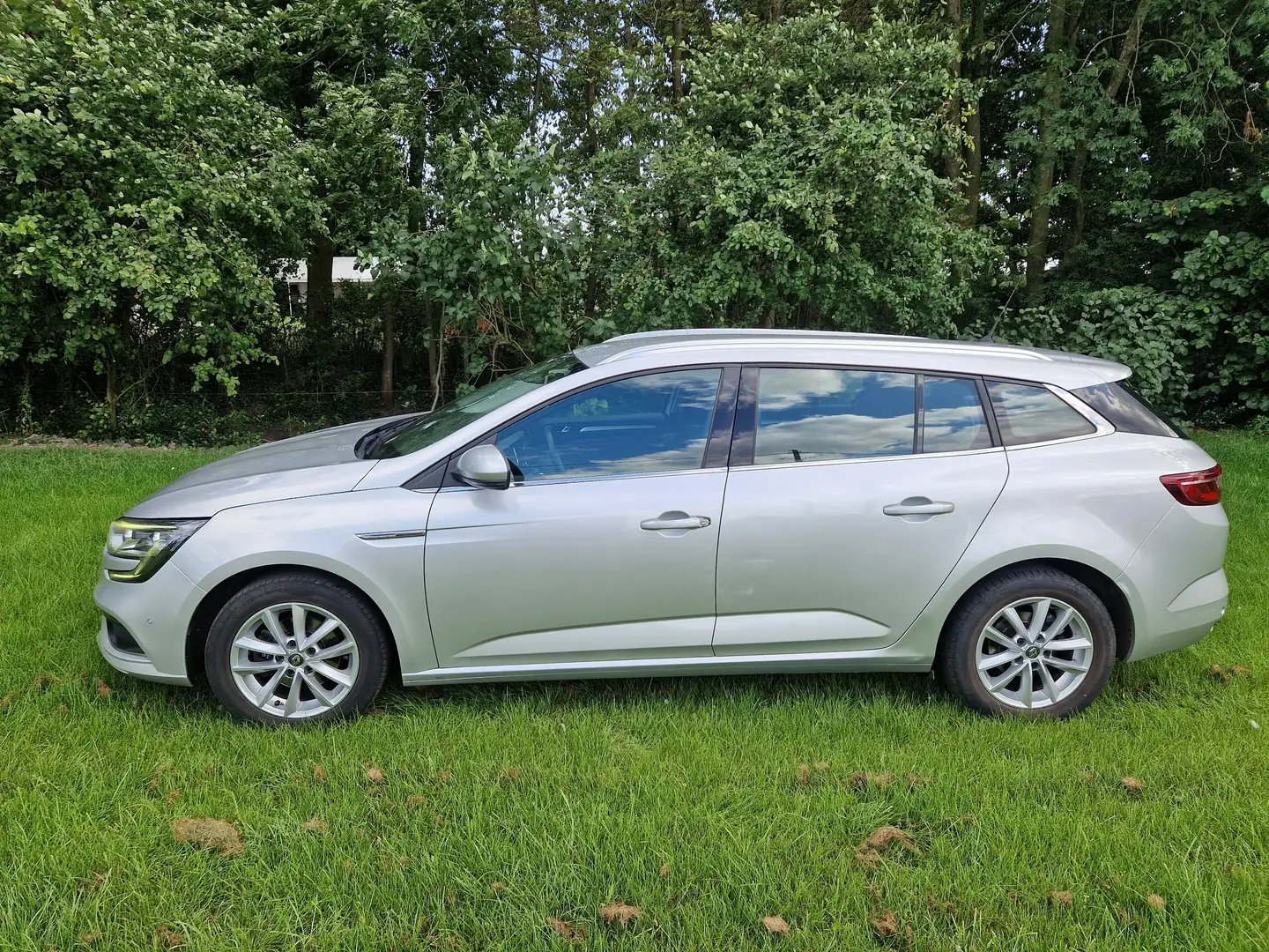 Renault Megane Megane Grandtour ENERGY dCi 110 INTENS Argent - 1