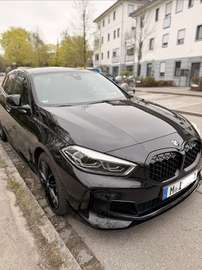 BMW M135i xDrive M Sport – Fast Vollausstattung