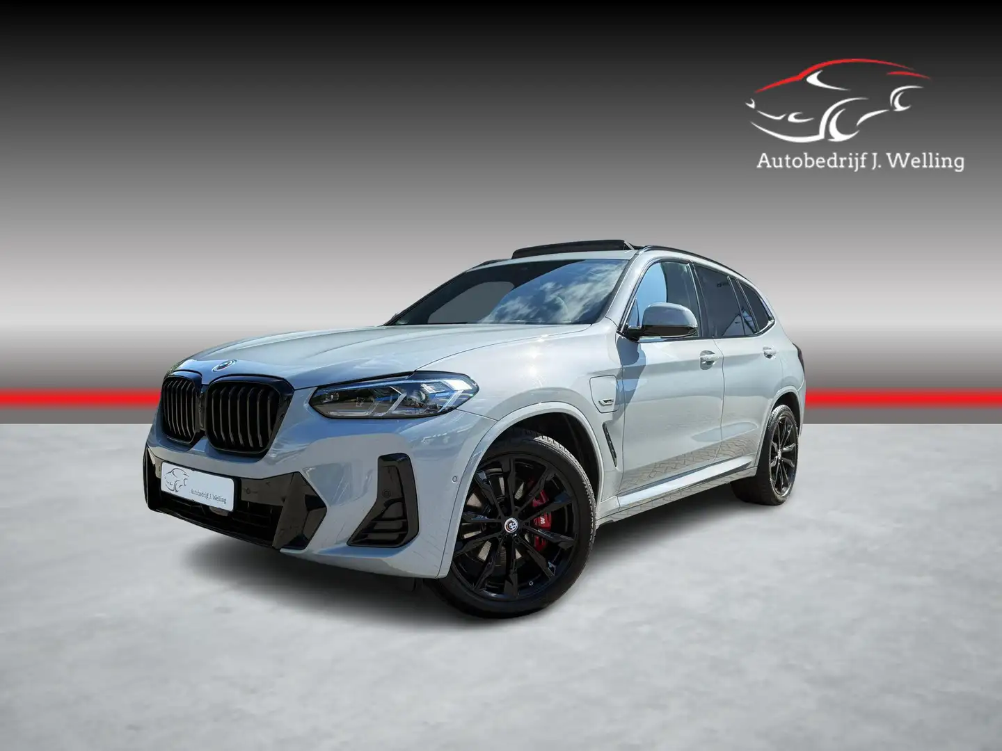BMW X3 xDrive30e M-sport / pano / tr.hk / HUD / H&K - 1