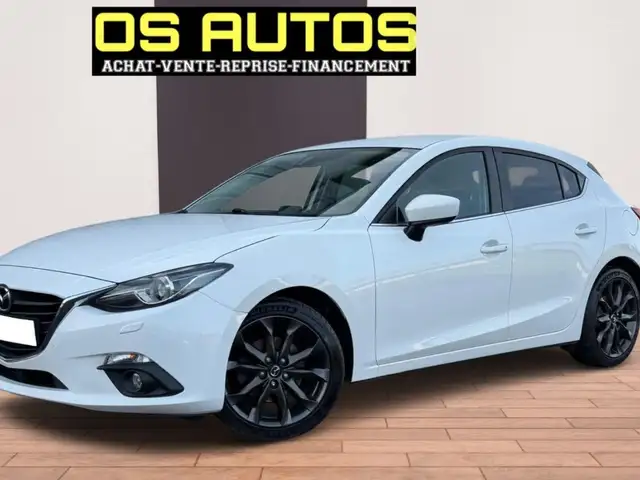 Mazda 3 1.5 SKYACTIV-D 105 + CAMERA