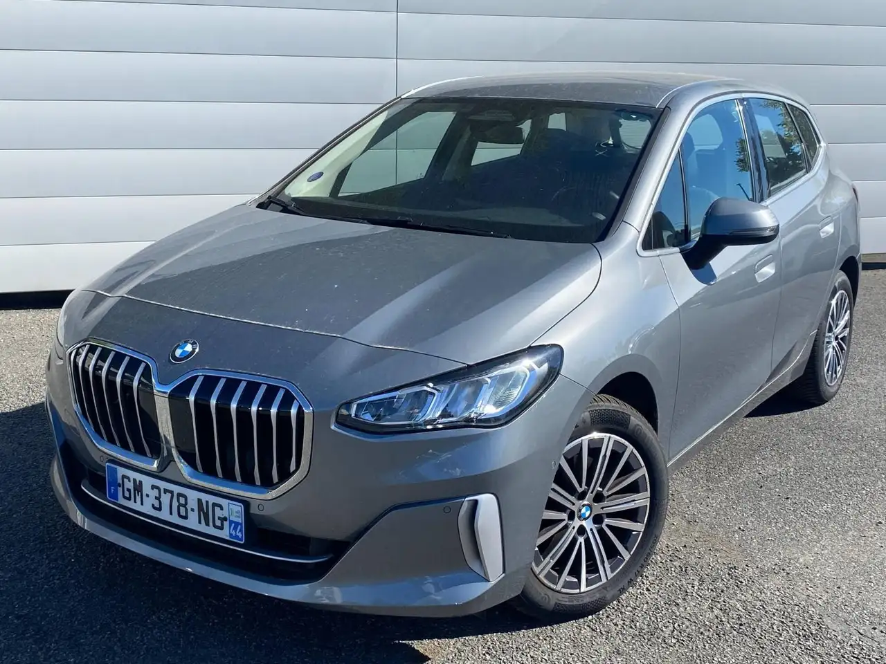 BMW 218