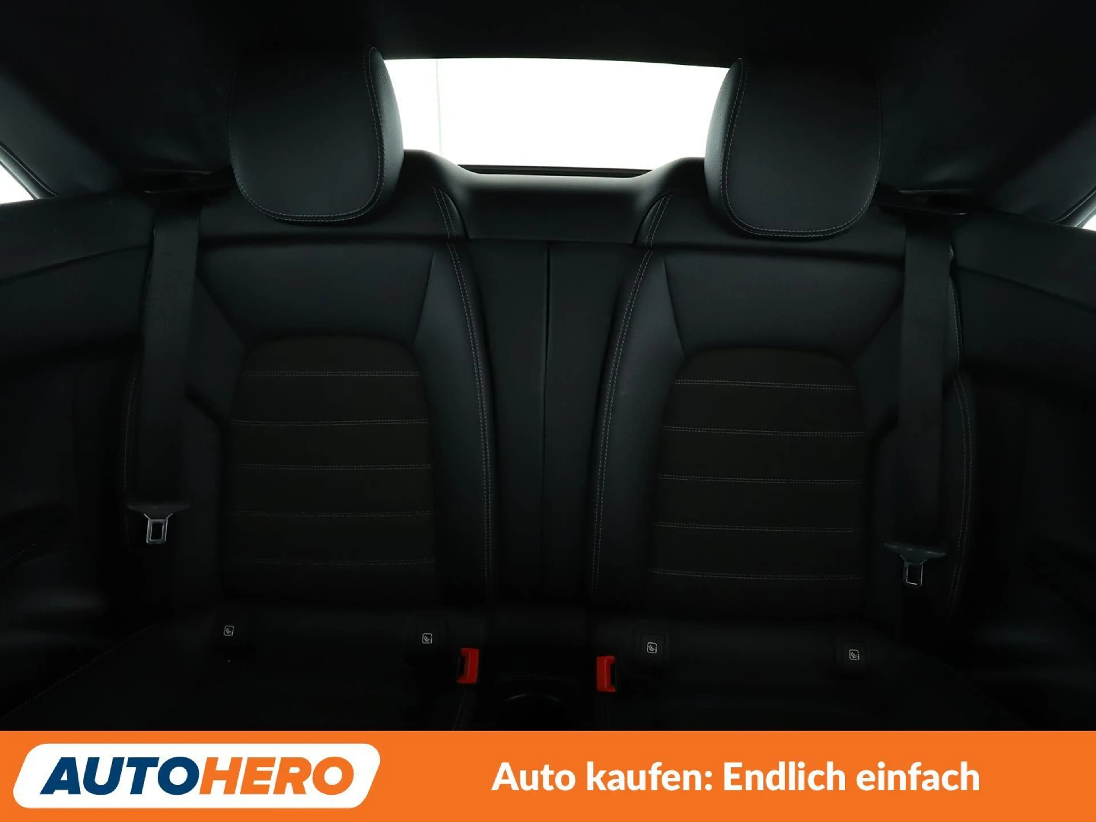 Mercedes-Benz C 400 4Matic AMG Line Aut.*NAVI*CAM*TEMPO* — photo 15