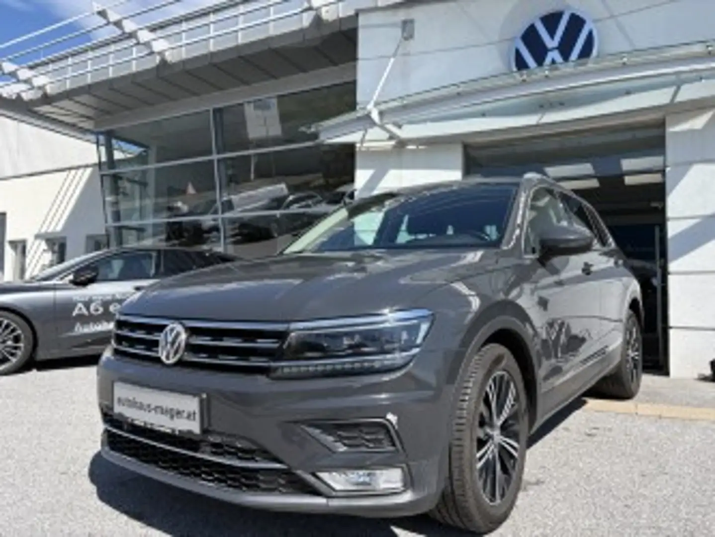 Volkswagen Tiguan Highline BMT TDI Grau - 1