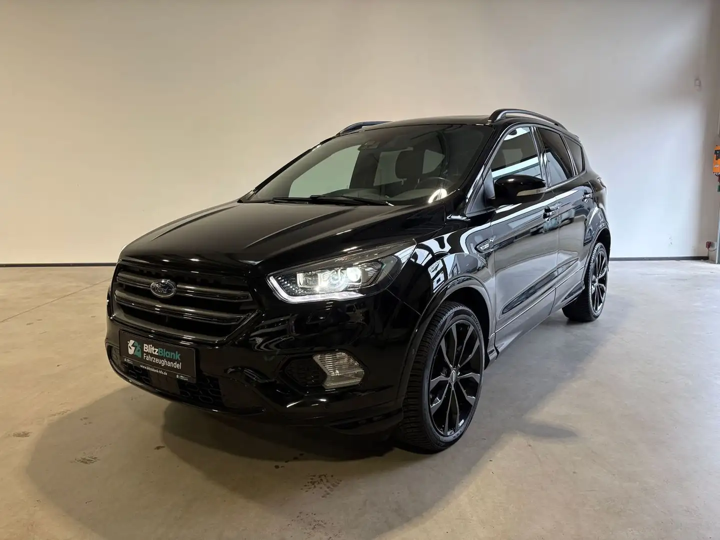 Ford Kuga ST-Line 4x4 Pano ACC Kamera Schwarz - 1