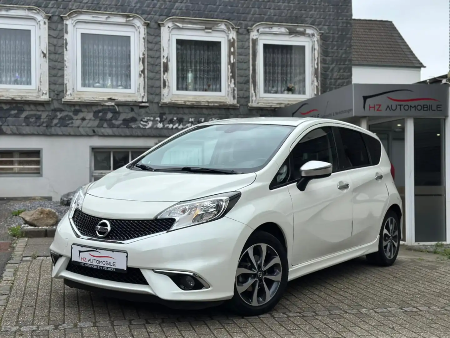 Nissan Note 1.2 DIG-S N-Tec *SPURH.*TOTWINK*KAMERA*NAVI Weiß - 2