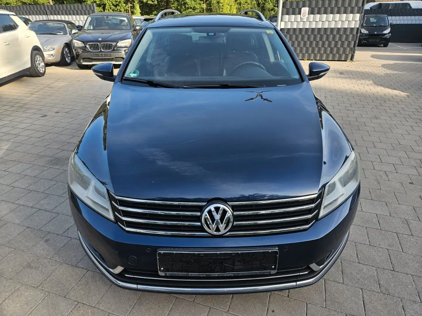 Volkswagen Passat Variant Highline Blau - 2
