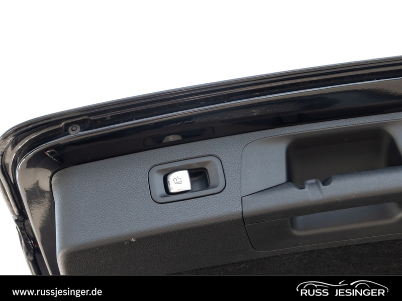 Mercedes-Benz E 300 e T AMG Line *360*AHK*LED*Pano*Distr*Night — photo 10