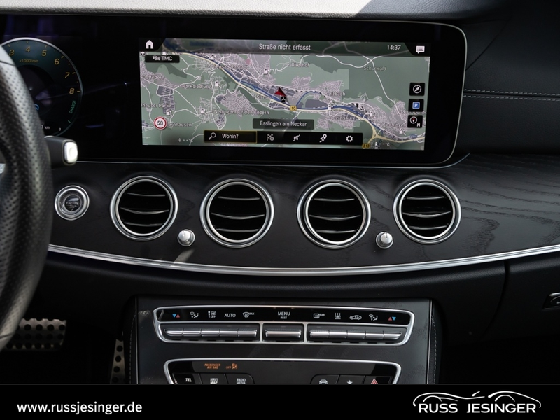 Mercedes-Benz E 300 e T AMG Line *360*AHK*LED*Pano*Distr*Night — photo 15