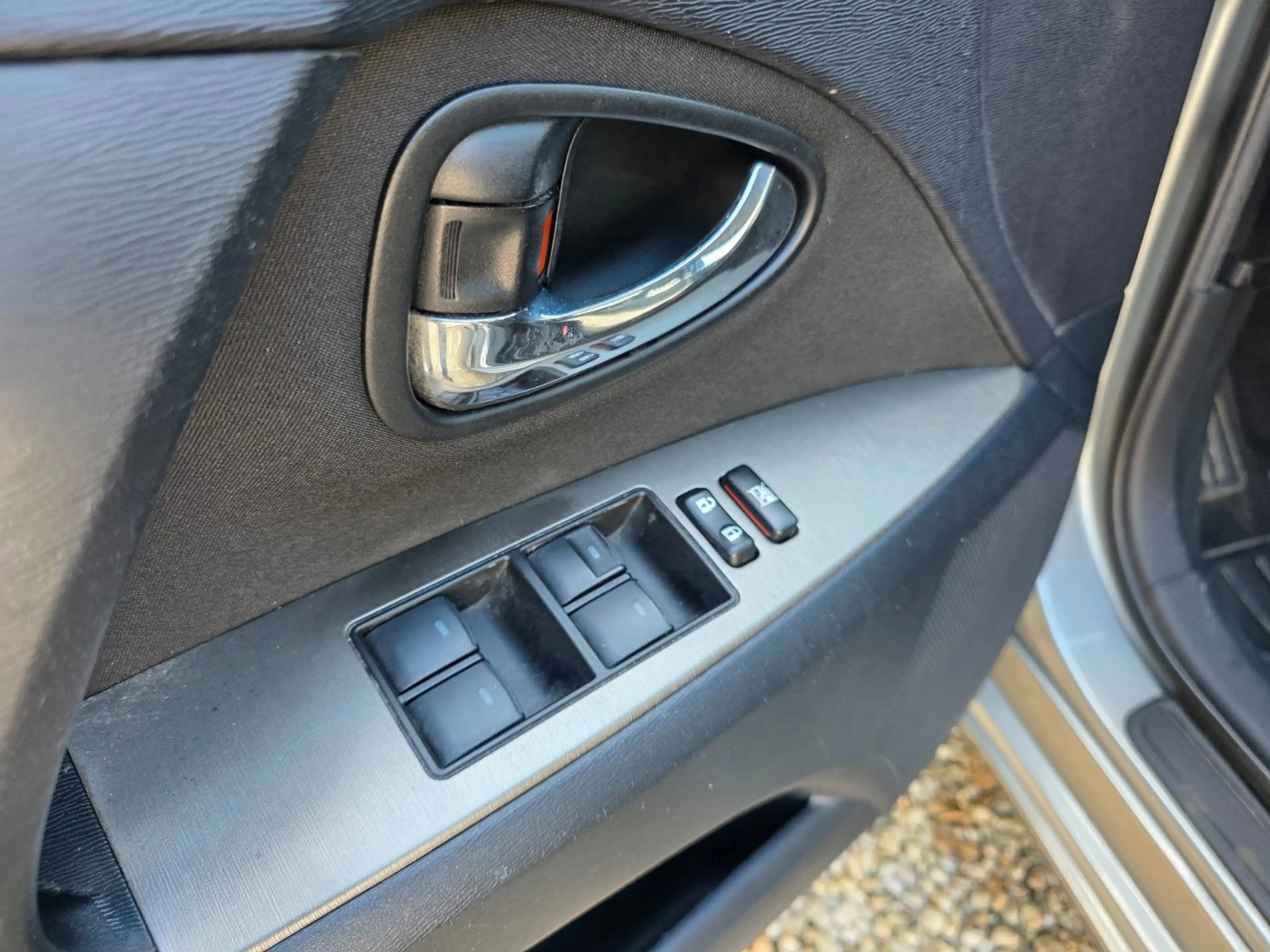 Toyota Avensis 1.8 Automatik — photo 13