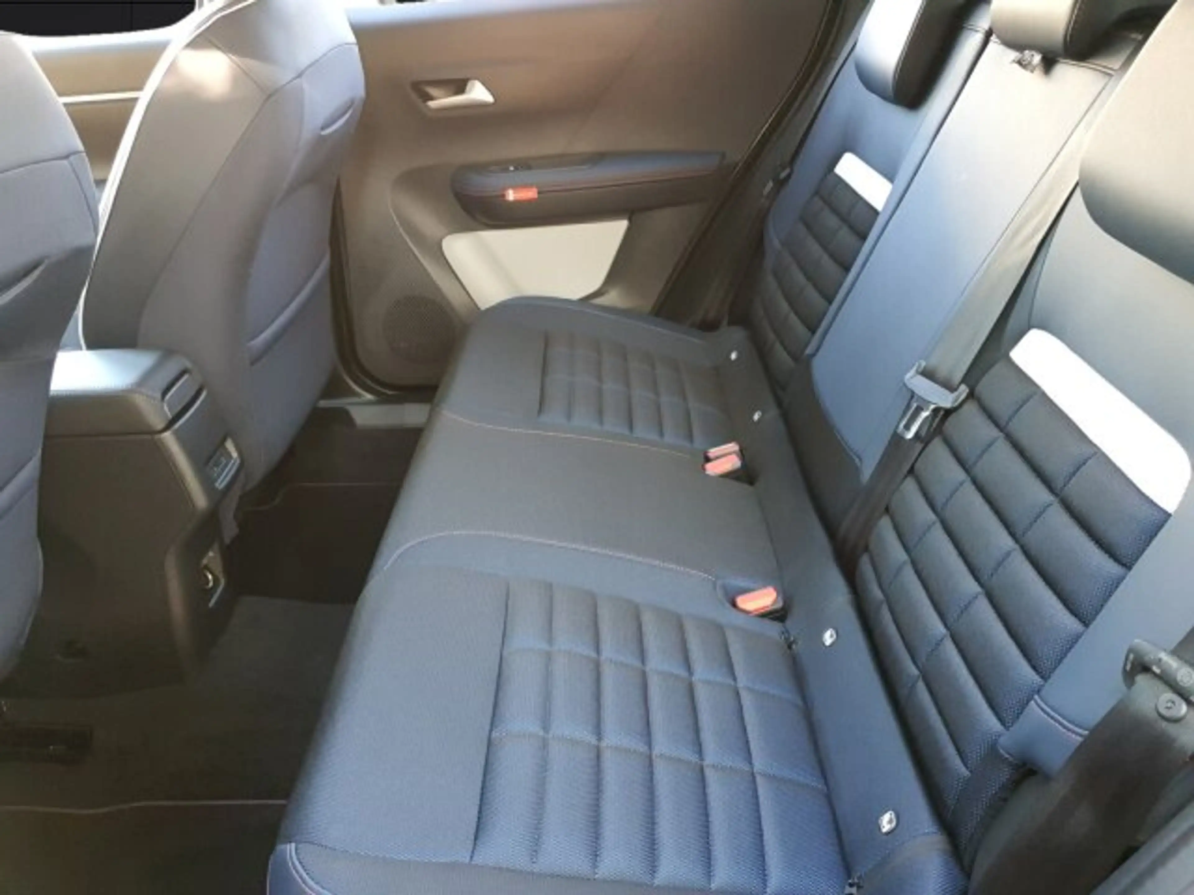 Citroen C3 Aircross C3 Aircross Collection 145 BAR +180°Kamera+NAVI+ — photo 14