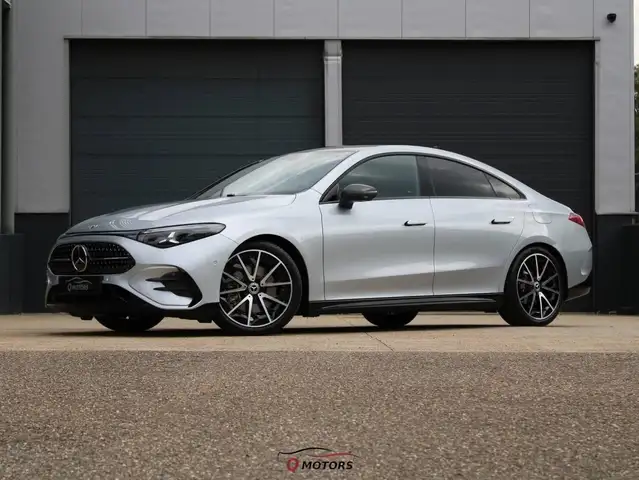 Mercedes-Benz CLA 200