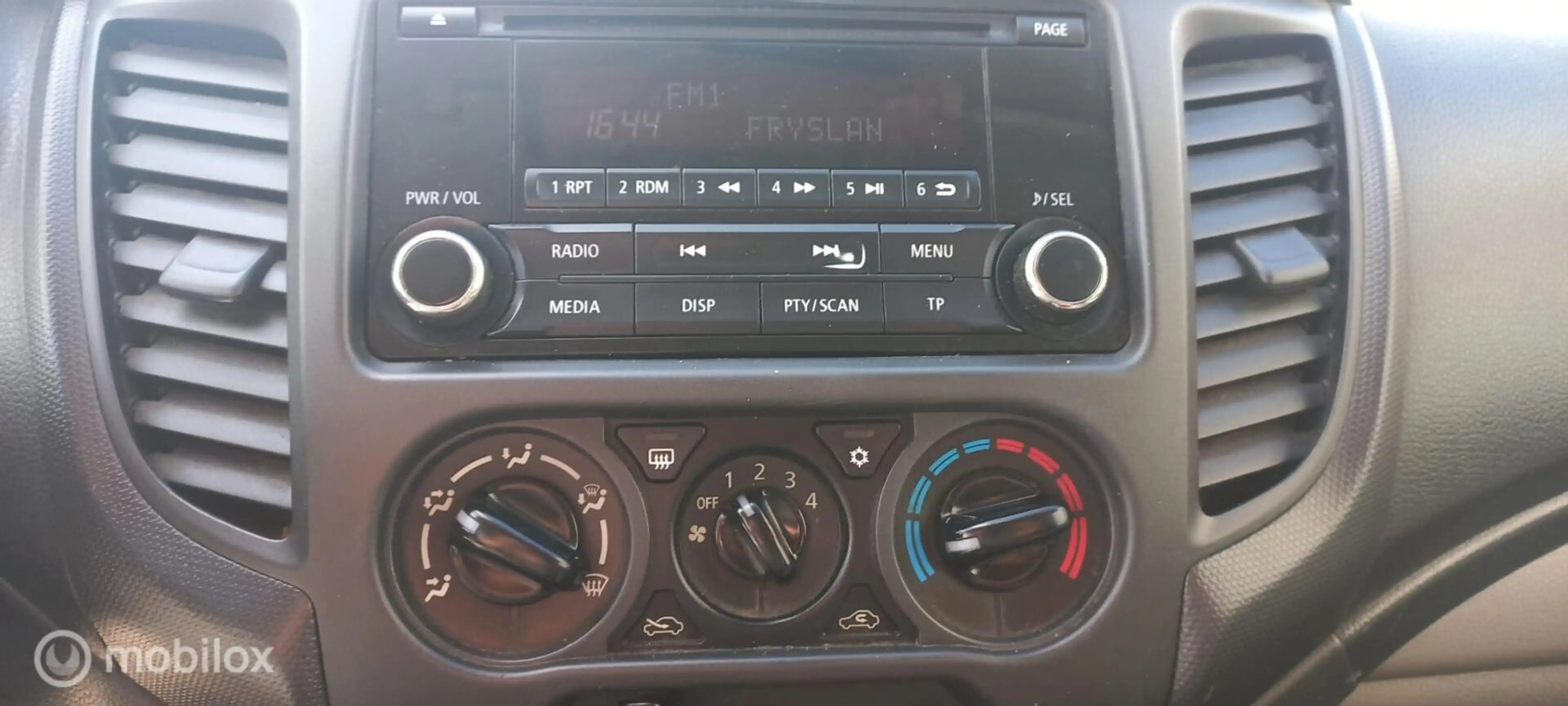 Mitsubishi L200 2.4D SX Extended Cab/4X4/AIRCO/CRUISECONTROL — photo 19