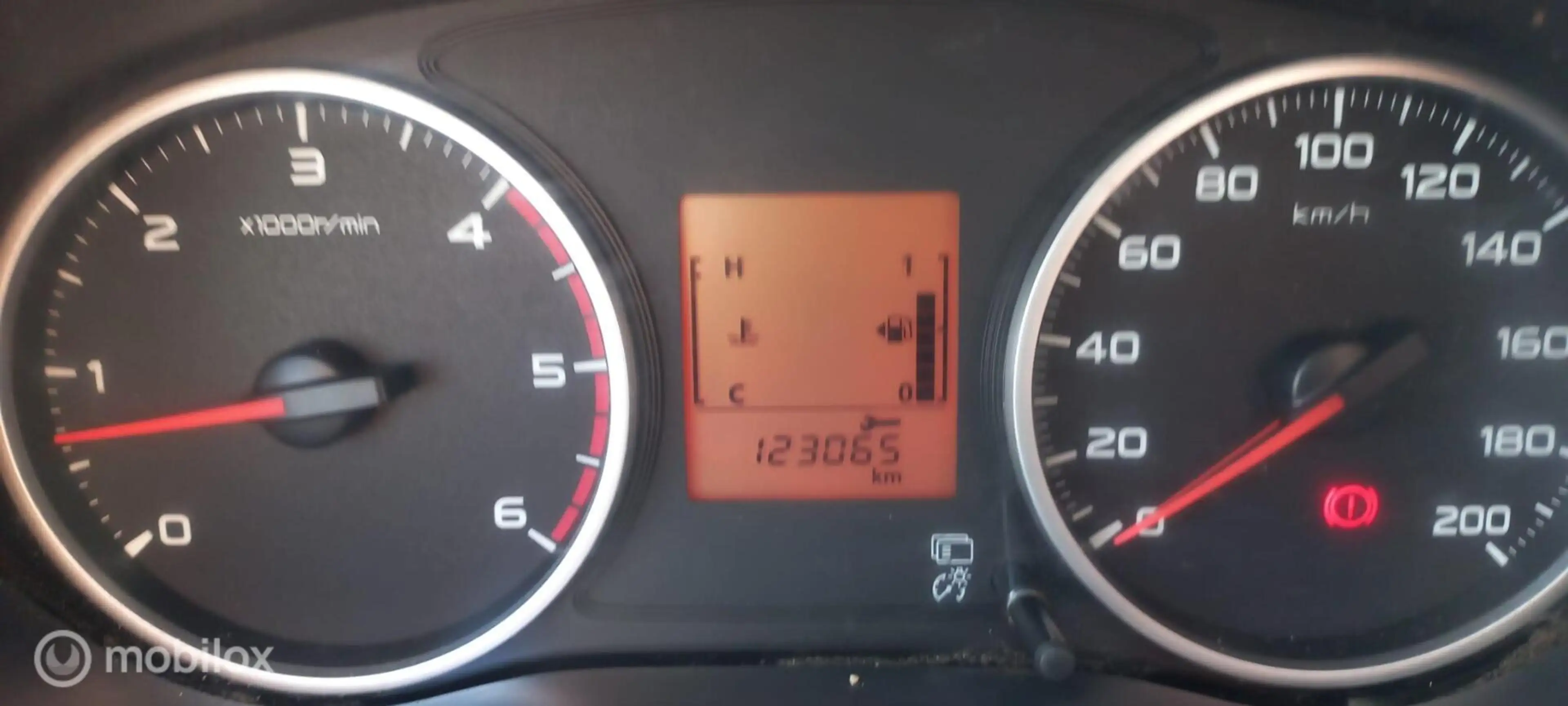 Mitsubishi L200 2.4D SX Extended Cab/4X4/AIRCO/CRUISECONTROL — photo 21