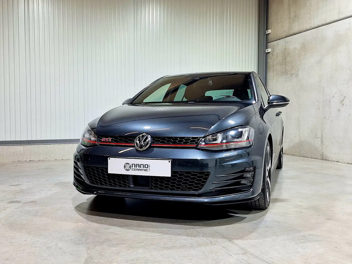 Volkswagen Golf GTI Performance BlueMotion Technology DSG - 2