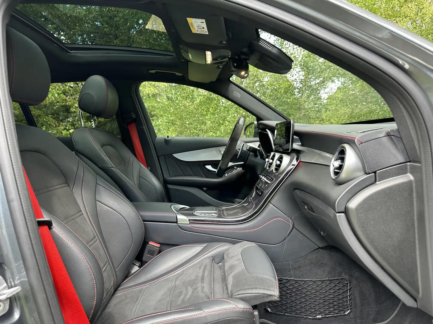 Mercedes-Benz GLC 43 AMG 4MATIC Premium Plus Grijs - 2