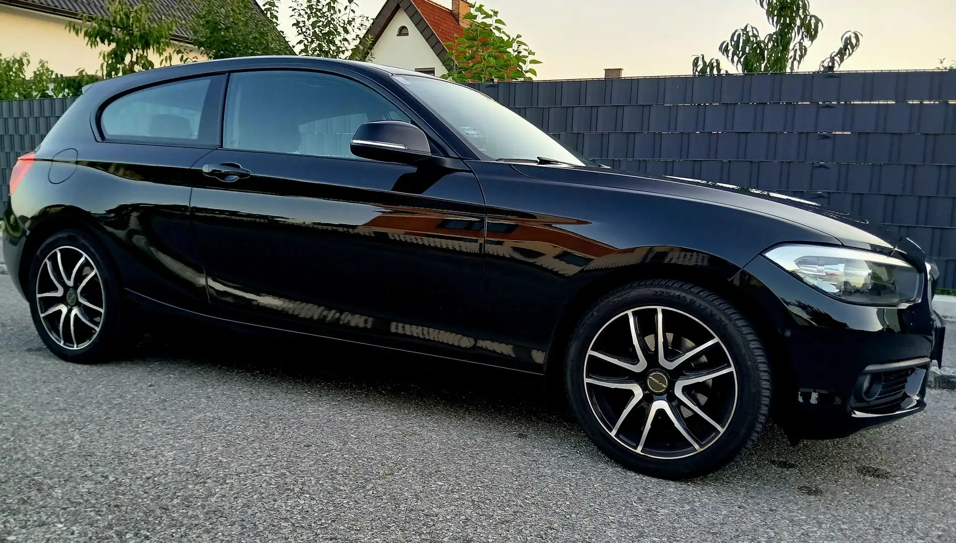 BMW 116 116d Advantage - 2