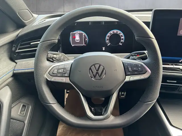 Volkswagen Passat Variant Sport TDI 4MOTION DSG Ansicht 13