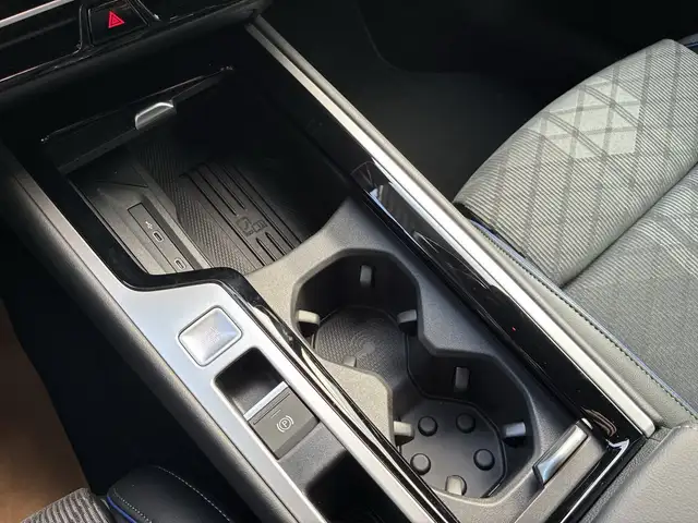 Volkswagen Passat Variant Sport TDI 4MOTION DSG Ansicht 14