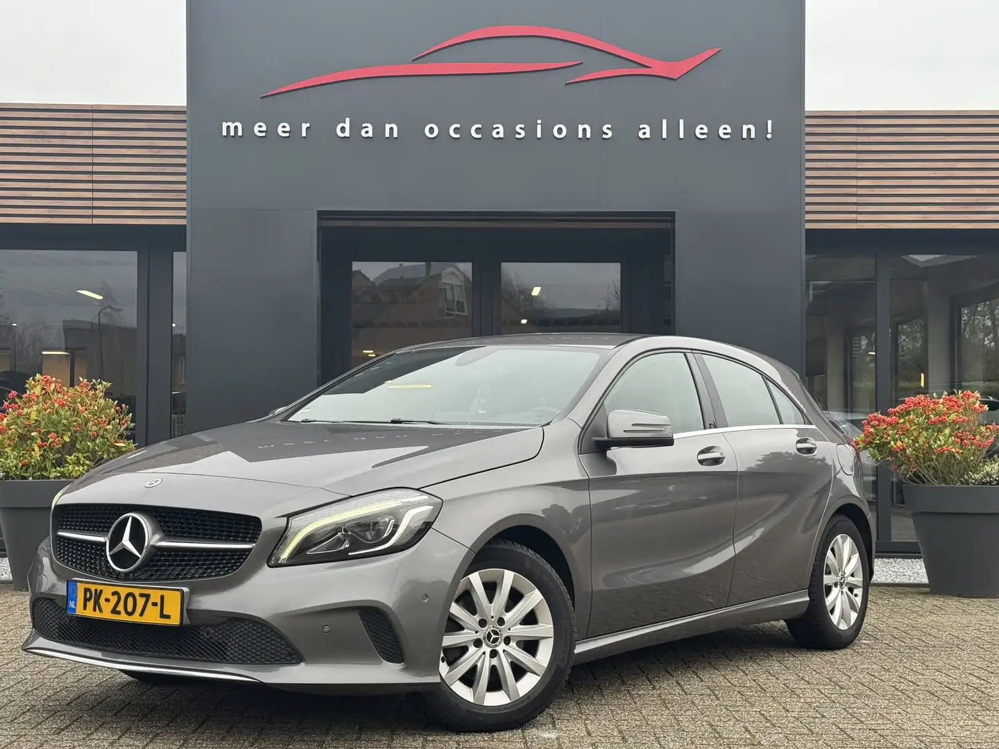 Mercedes-Benz A 160 A Ambition Grau - 1