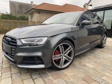 Quattro TFSI Sportback S tronic