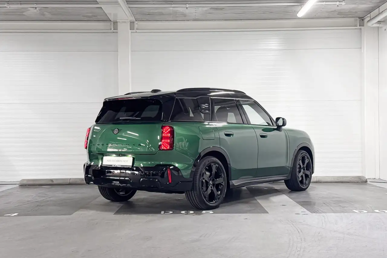 MINI John Cooper Works Countryman 2026 — фото 6