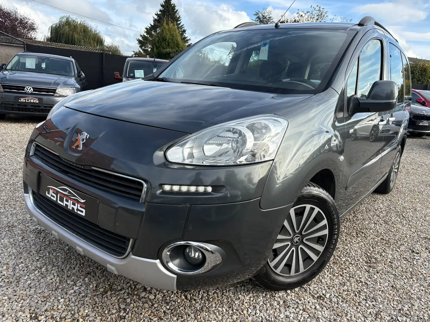 Peugeot Partner Tepee Outdoor 1.6 BlueHDi Outdoor*1erPROP*AIRCO* Gris - 1