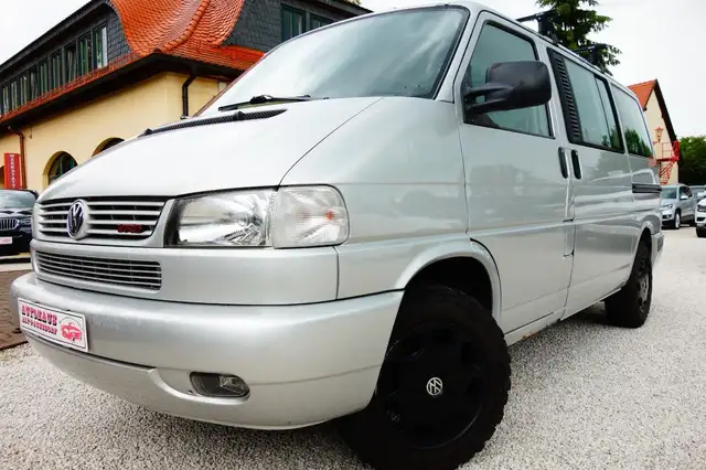Volkswagen T4 Caravelle 2,8VR6 Autom.Leder,(Liebhaberstück)