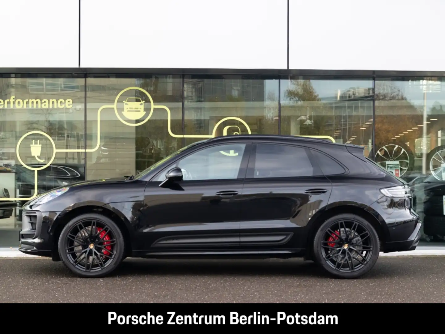 Porsche Macan GTS BOSE Sportabgas Luftfederung 21-Zoll Schwarz - 2