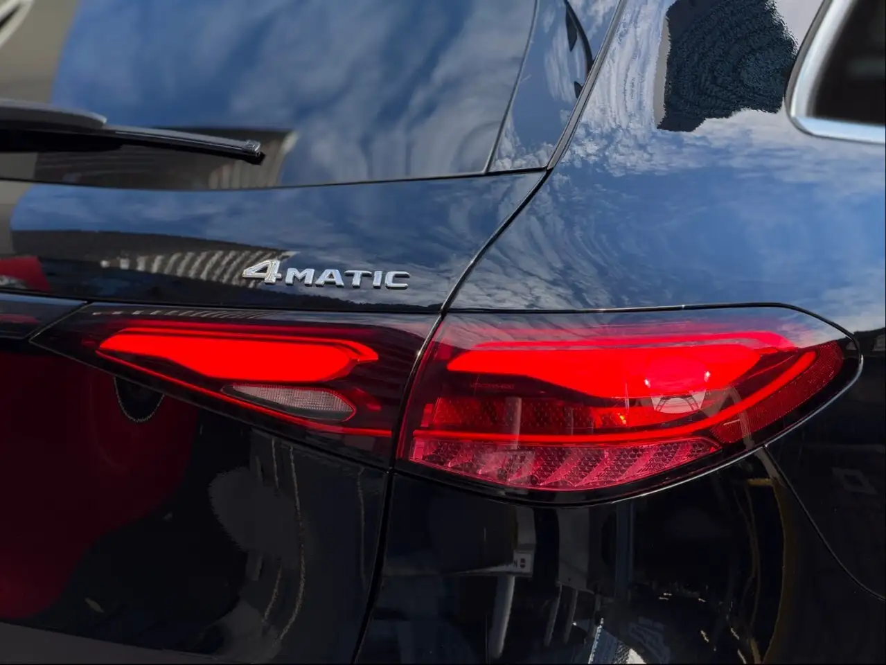 Mercedes-Benz GLC photo Mercedes-Benz GLC