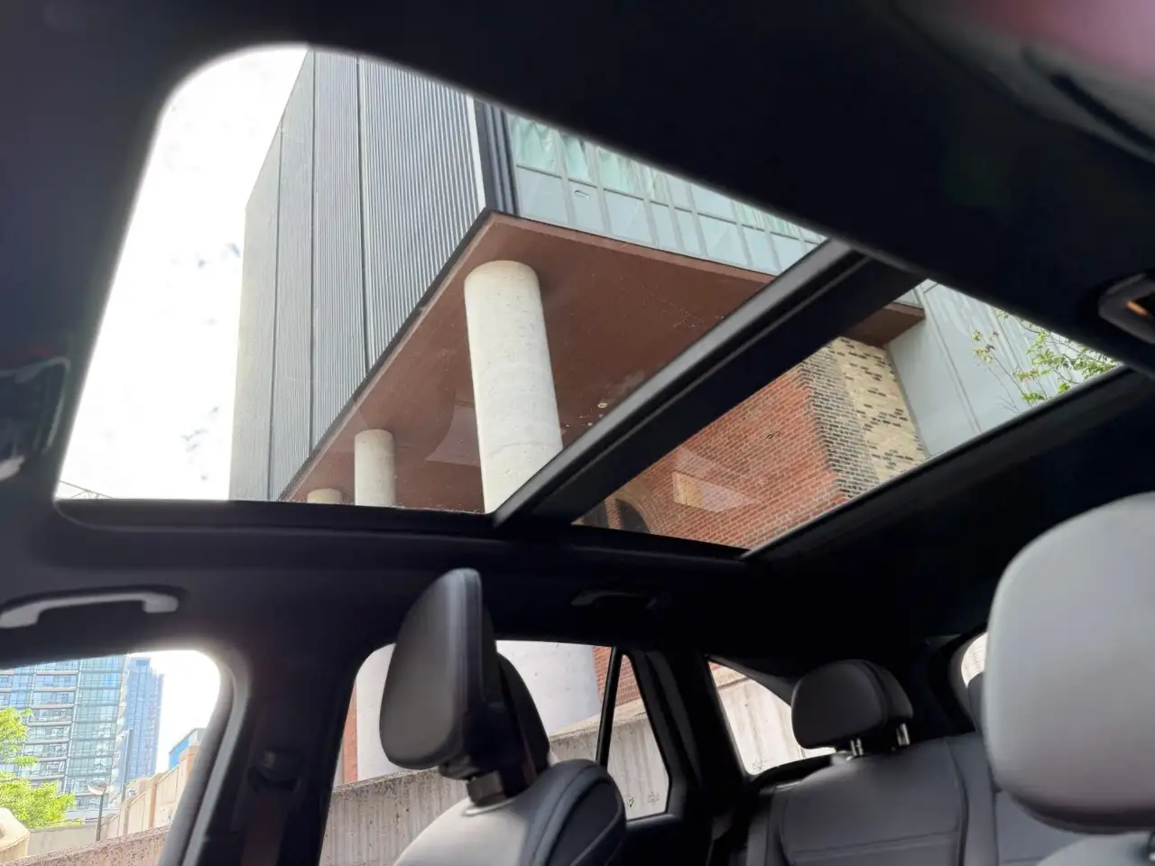 Mercedes-Benz GLC photo Mercedes-Benz GLC