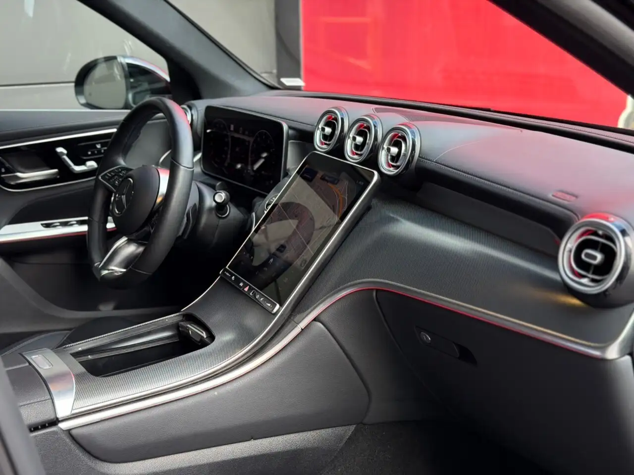 Mercedes-Benz GLC photo Mercedes-Benz GLC