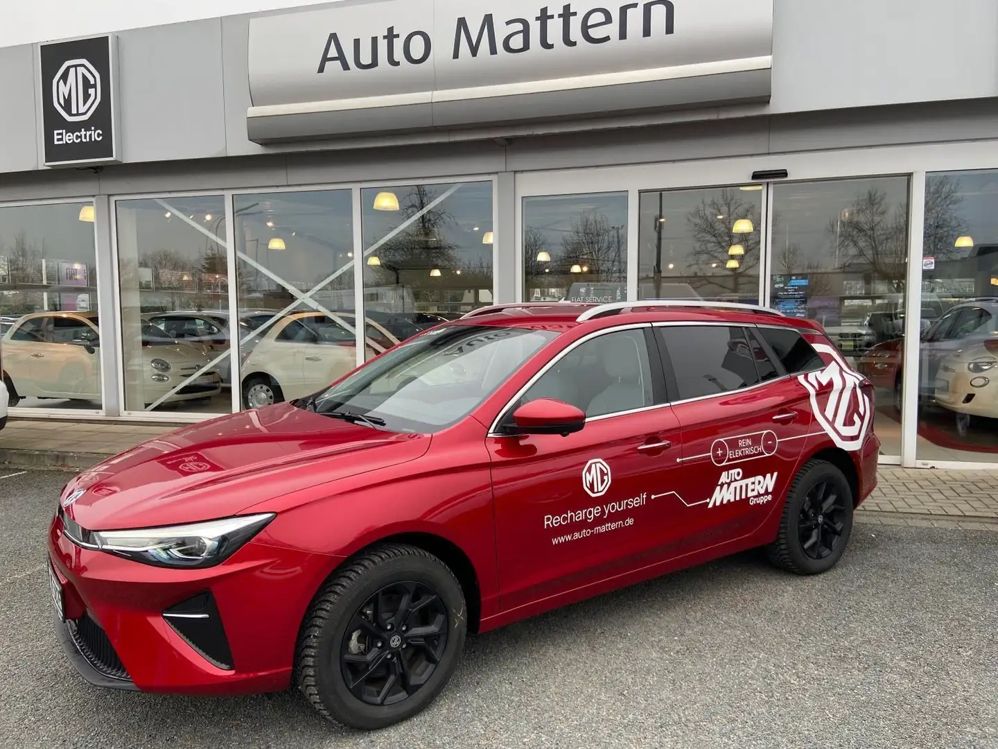MG MG5 5 61kWh Luxury Leder Navi LED ACC Standklima Rot - 2
