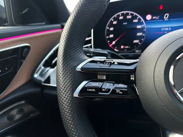 Mercedes-Benz E 200 MHEV Aut. // AMG-Line Premium/Burmester/Ambiente- Ansicht 19