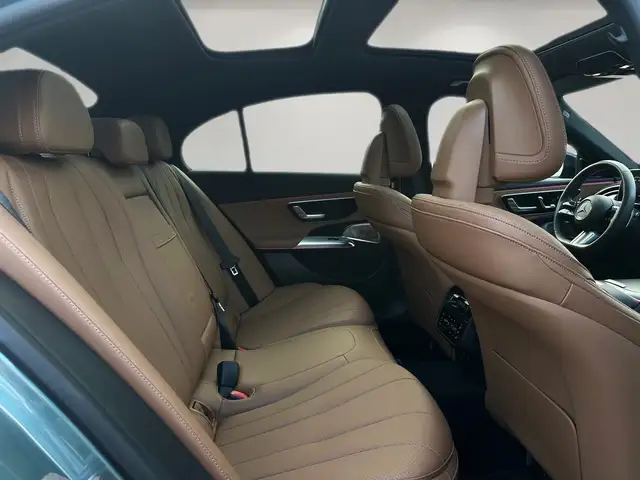 Mercedes-Benz E 200 MHEV Aut. // AMG-Line Premium/Burmester/Ambiente- Ansicht 36