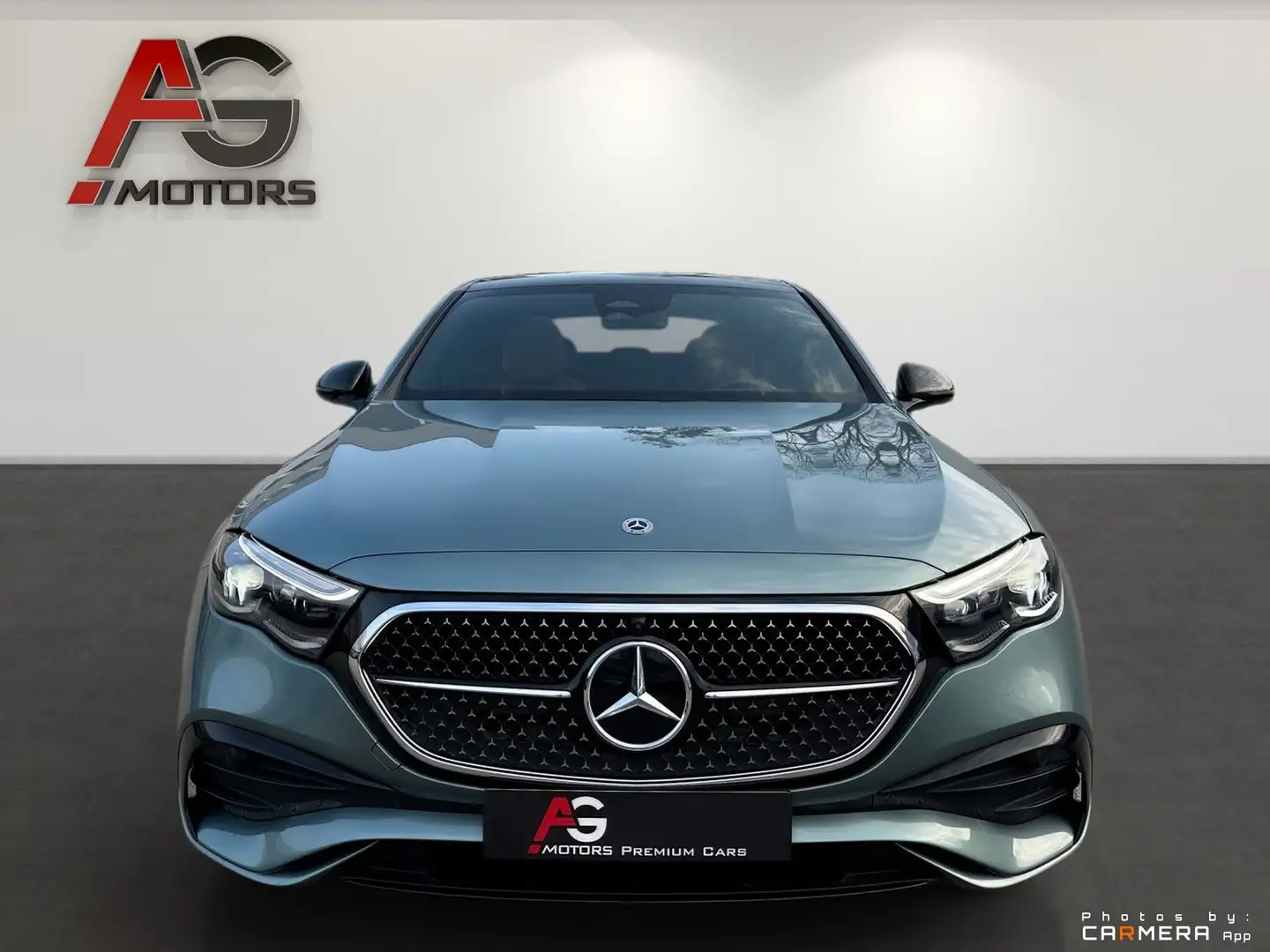Mercedes-Benz E 200 MHEV Aut. // AMG-Line Premium/Burmester/Ambiente- Grün - 2