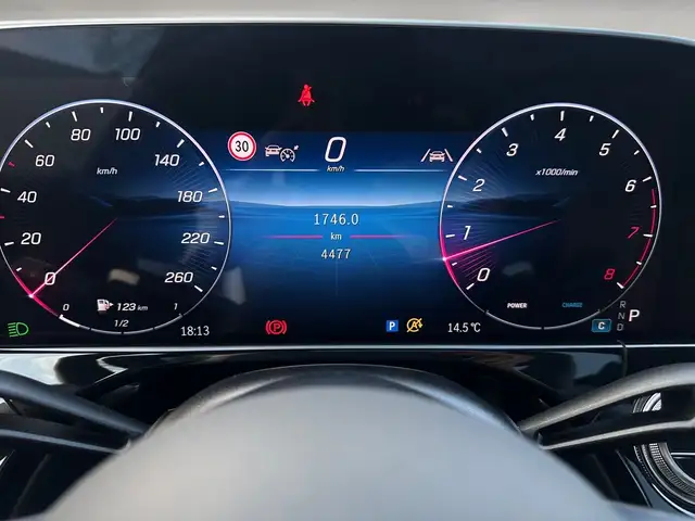 Mercedes-Benz E 200 MHEV Aut. // AMG-Line Premium/Burmester/Ambiente- Ansicht 22