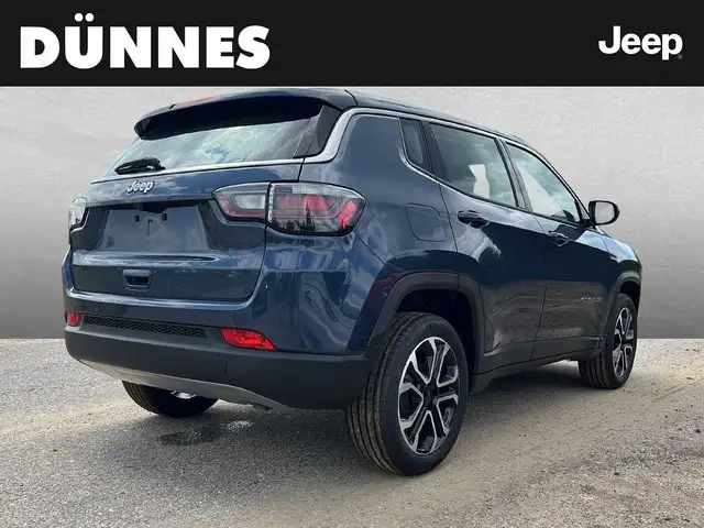 Jeep Compass view 2