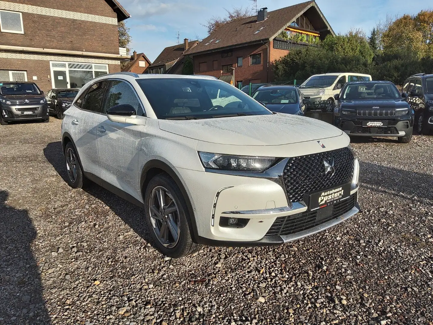 DS Automobiles DS 7 Crossback DS 7 Crossback E-Tense 4x4 Rivoli Weiß - 2