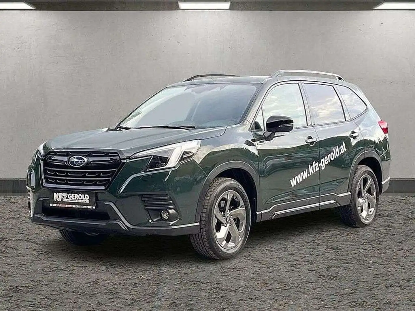 Subaru Forester 2,0i e-Boxer Black Edition AWD Aut. Grün - 1
