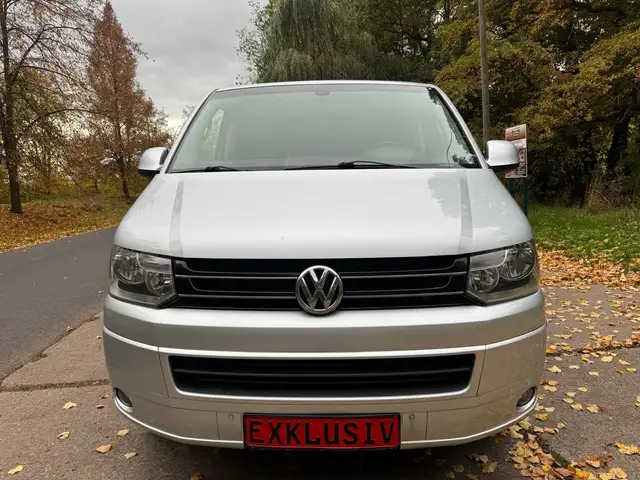 Volkswagen T5 Caravelle Comf. lang *DSG*Klimaaut*9Sitz*PDC